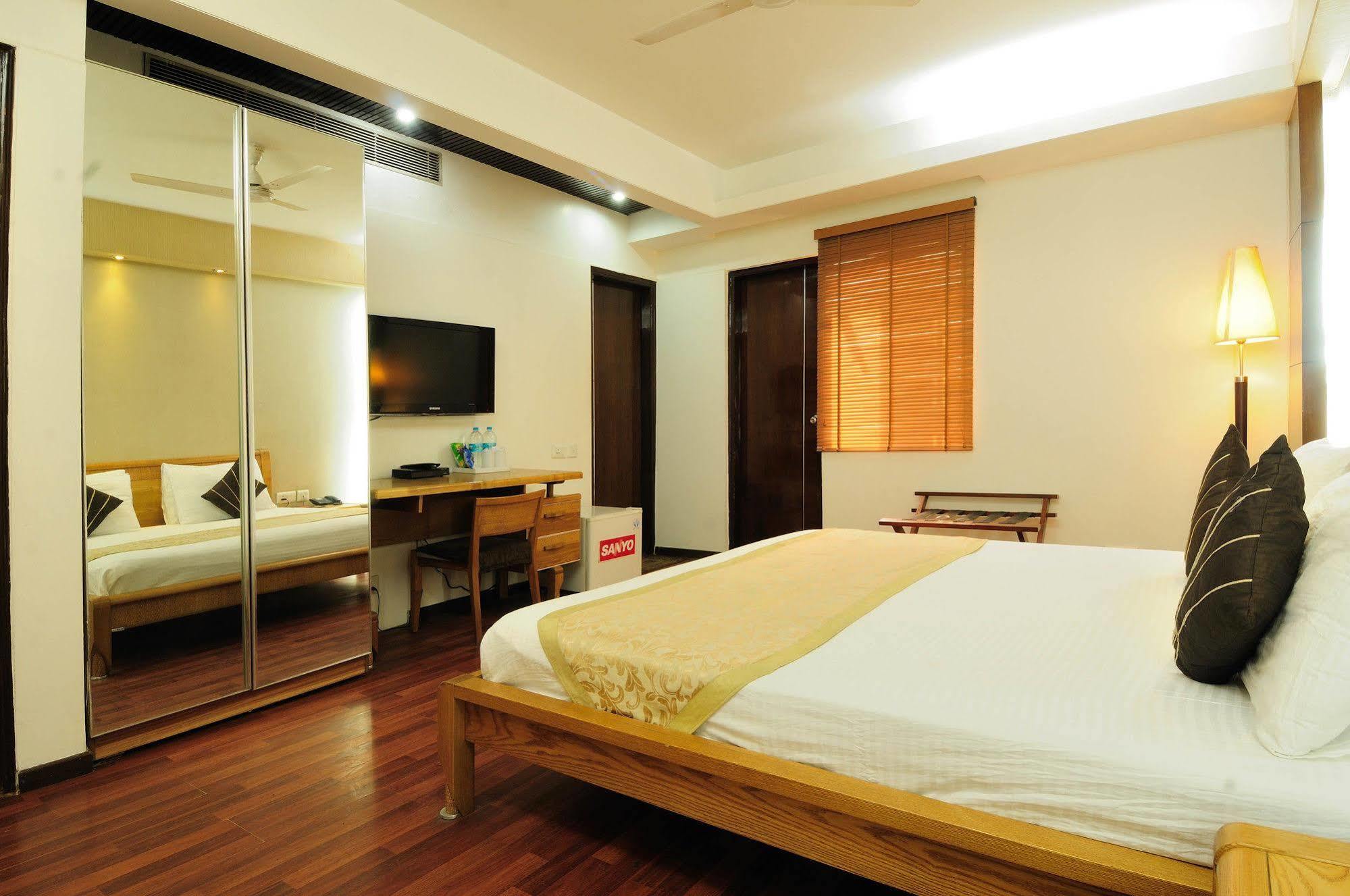 Sisley The Boutique Hotel Nueva Delhi Exterior foto